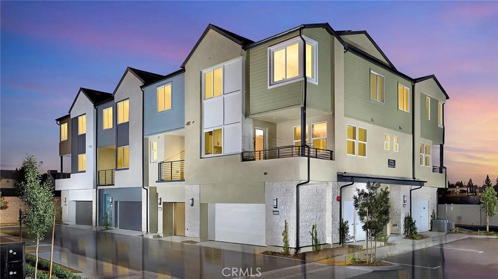 MLS #OC26190875 image #0