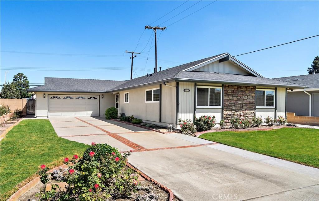 MLS #OC26190888 image #0