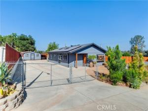 MLS #OC26190950 image #0