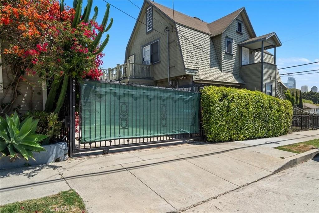MLS #OC26190992 image #0