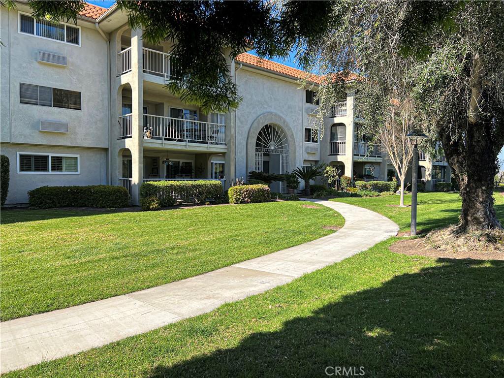 MLS #OC26191011 image #0