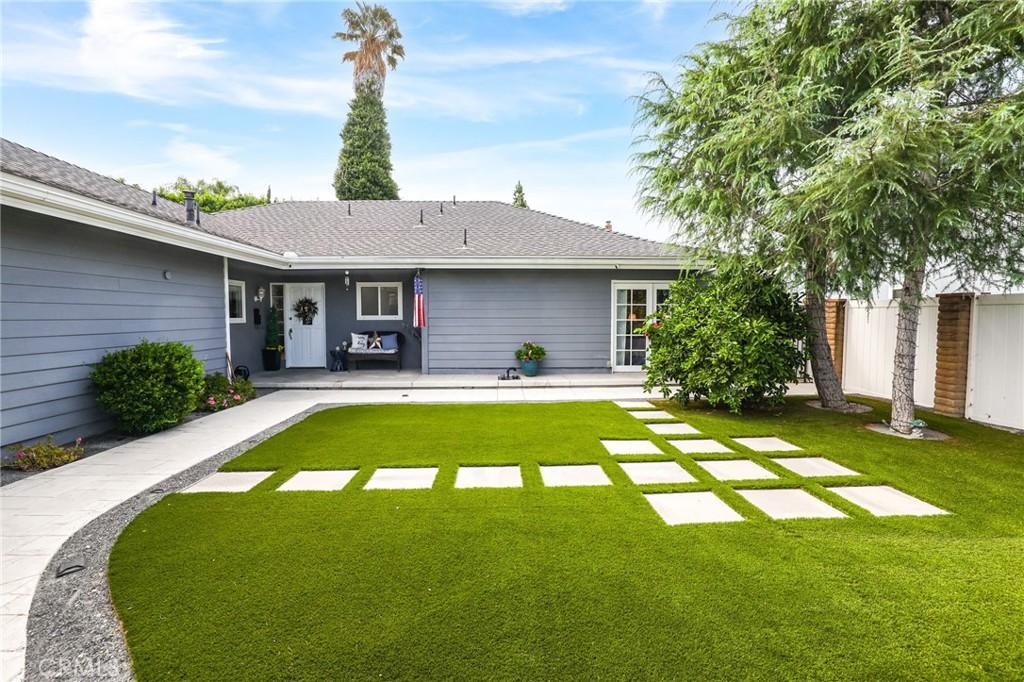 MLS #OC26191329 image #0