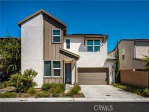 MLS #OC26191561 image #0