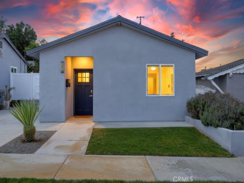 MLS #OC26191575 image #0
