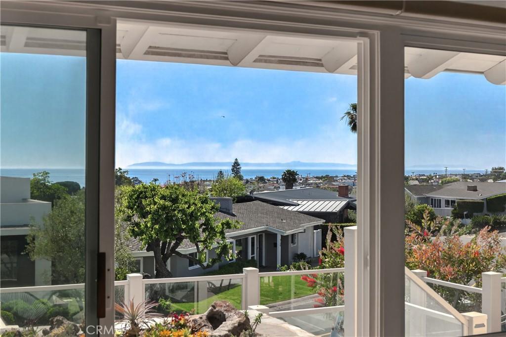 MLS #OC26191652 image #0