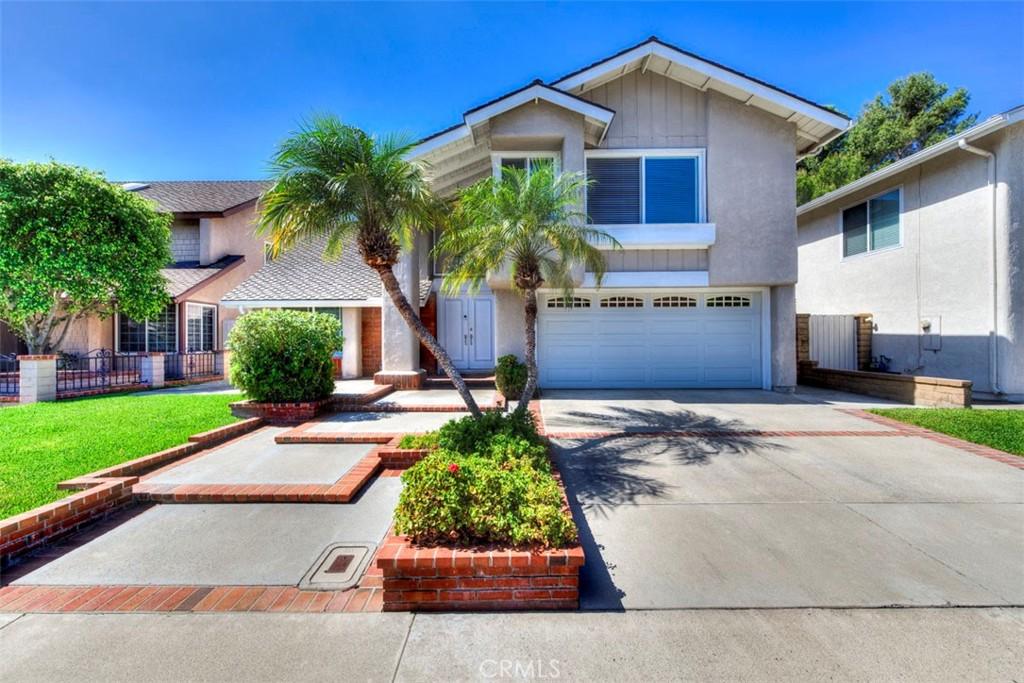 MLS #OC26191810 image #0