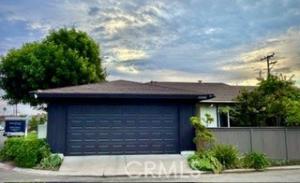 MLS #OC26192331 image #0