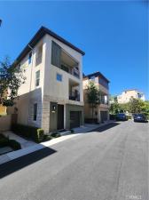MLS #OC26192550 image #0