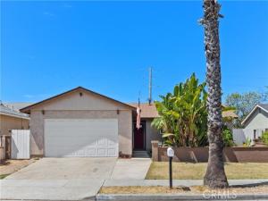 MLS #OC26192601 image #0