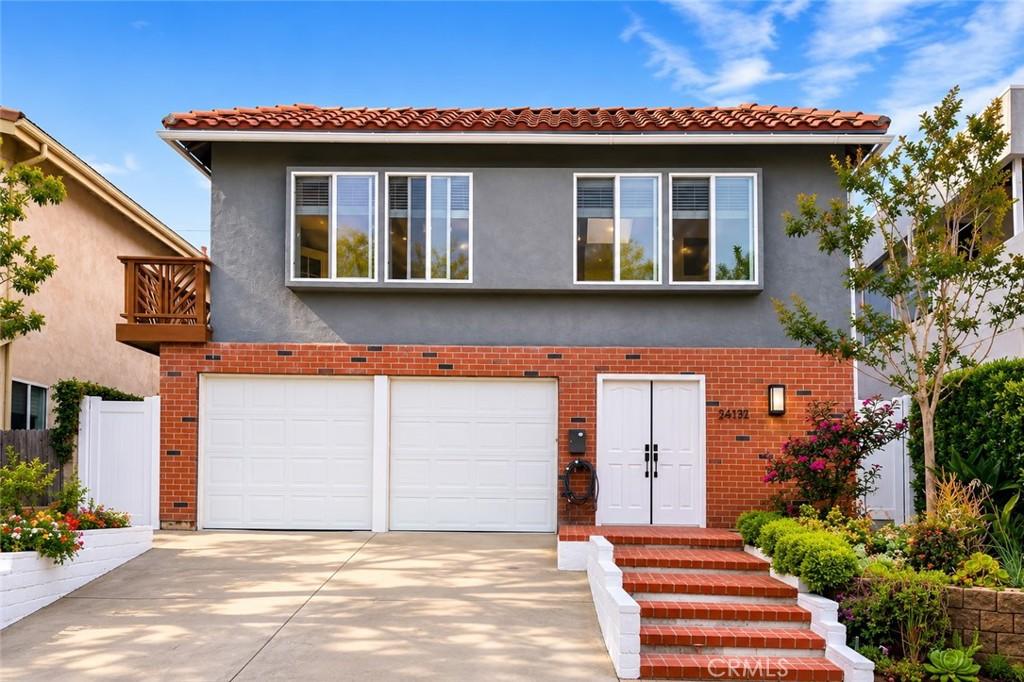 MLS #OC26192646 image #0