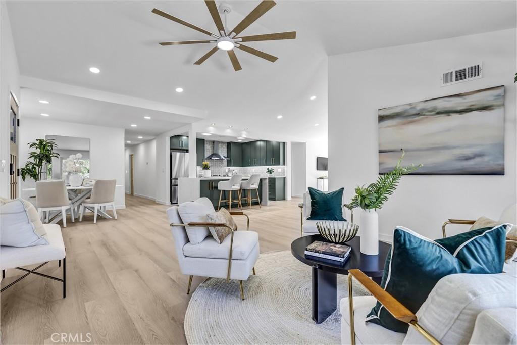 MLS #OC26192647 image #0