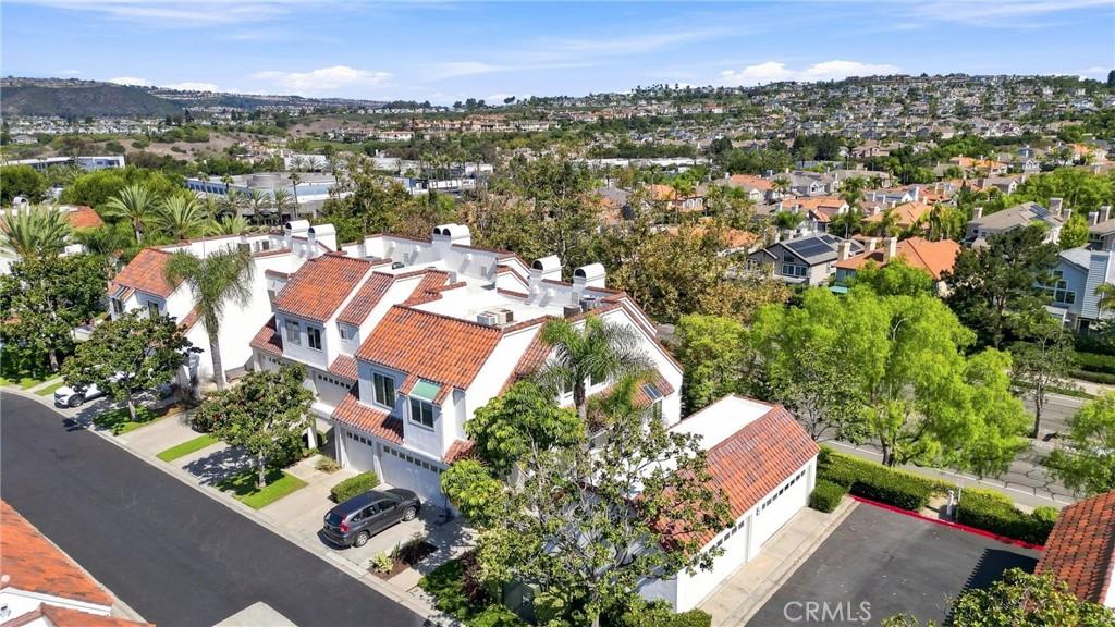 MLS #OC26192651 image #0