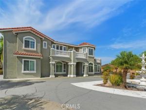 MLS #OC26193359 image #0