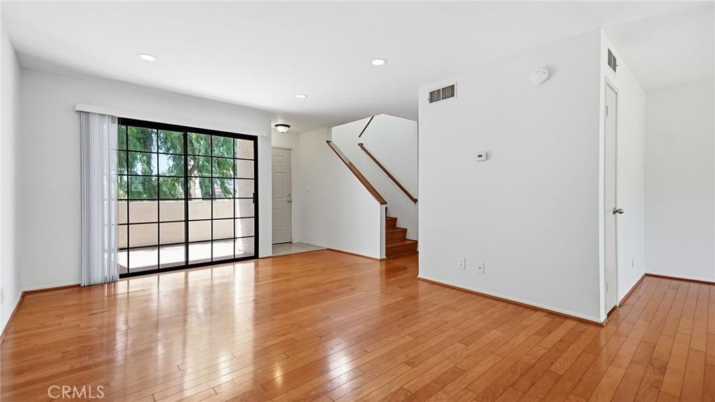 MLS #OC26193635 image #0