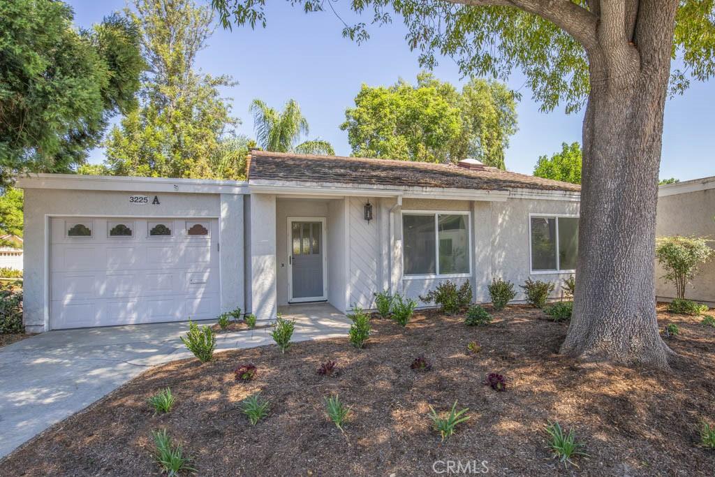 MLS #OC26193706 image #0