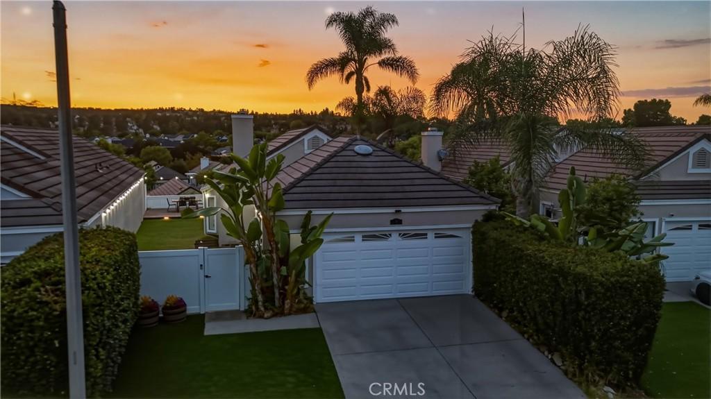 MLS #OC26193737 image #0