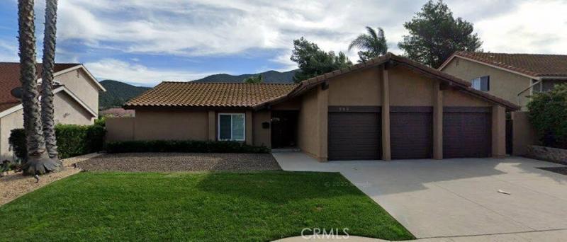 MLS #OC26193765 image #0