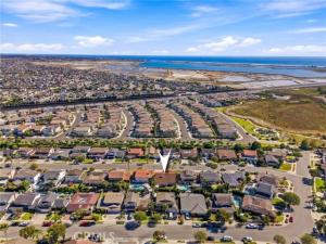 MLS #OC26194062 image #0