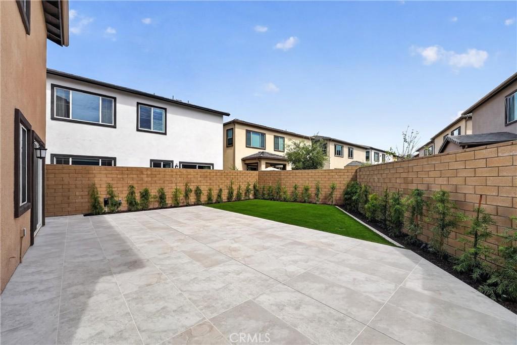 MLS #OC26194273 image #0