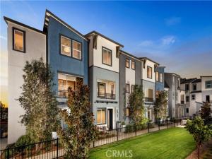 MLS #OC26194520 image #0