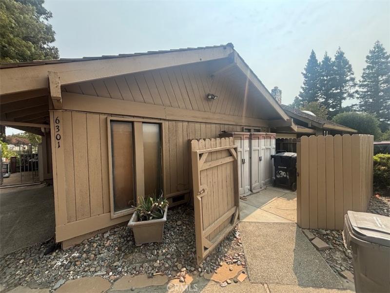 MLS #OC26194837 image #0