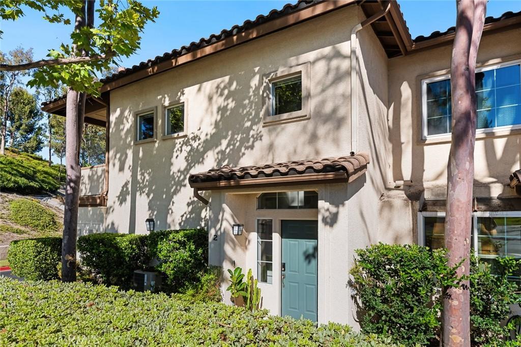 MLS #OC26195013 image #0