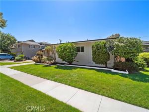 MLS #OC26195018 image #0