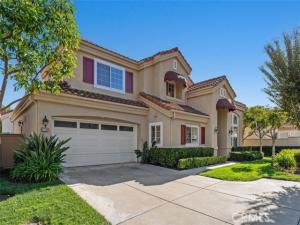 MLS #OC26195170 image #0