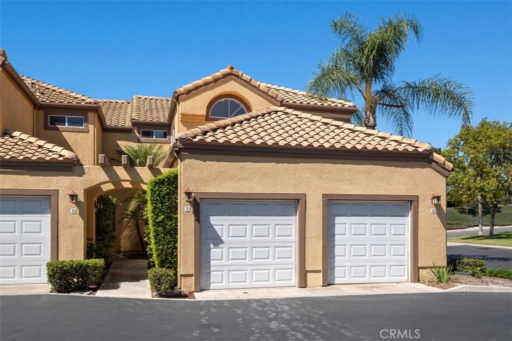 MLS #OC26195274 image #0