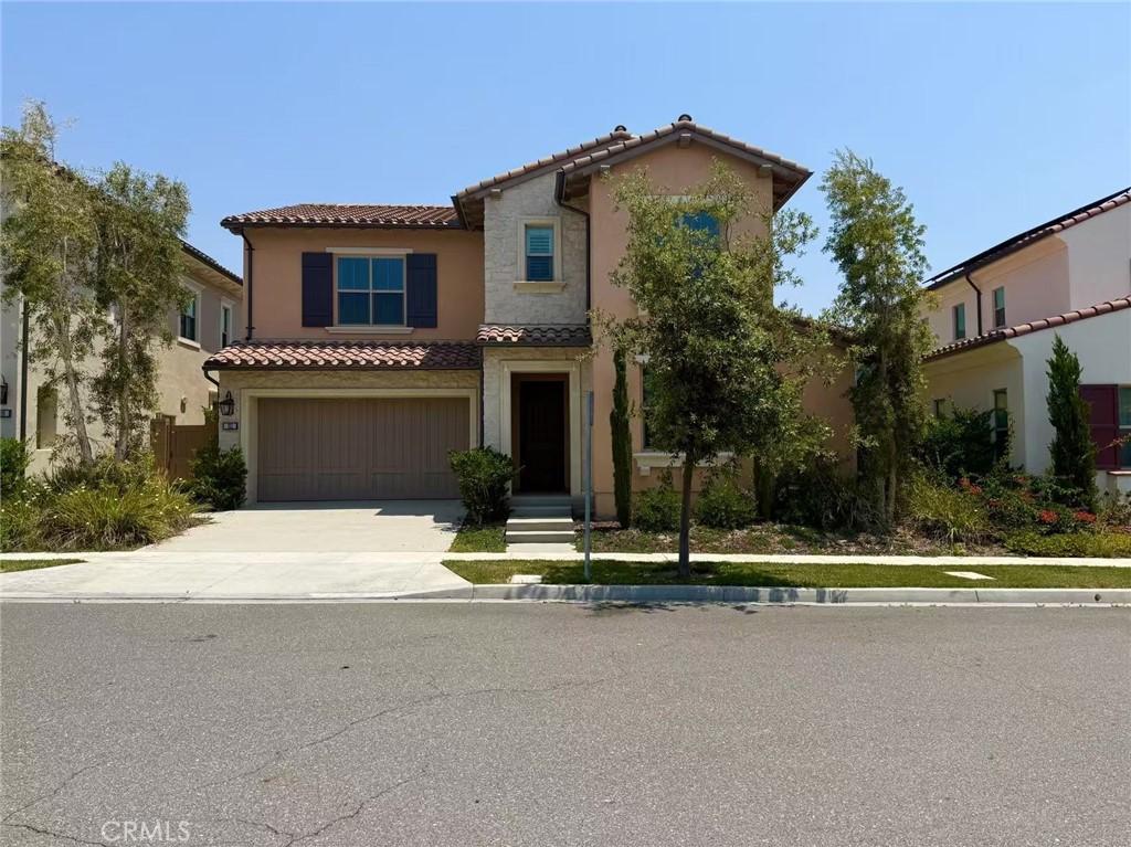 MLS #OC26195371 image #0