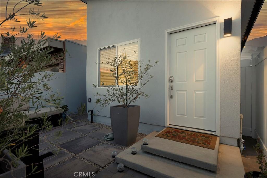 MLS #OC26195377 image #0