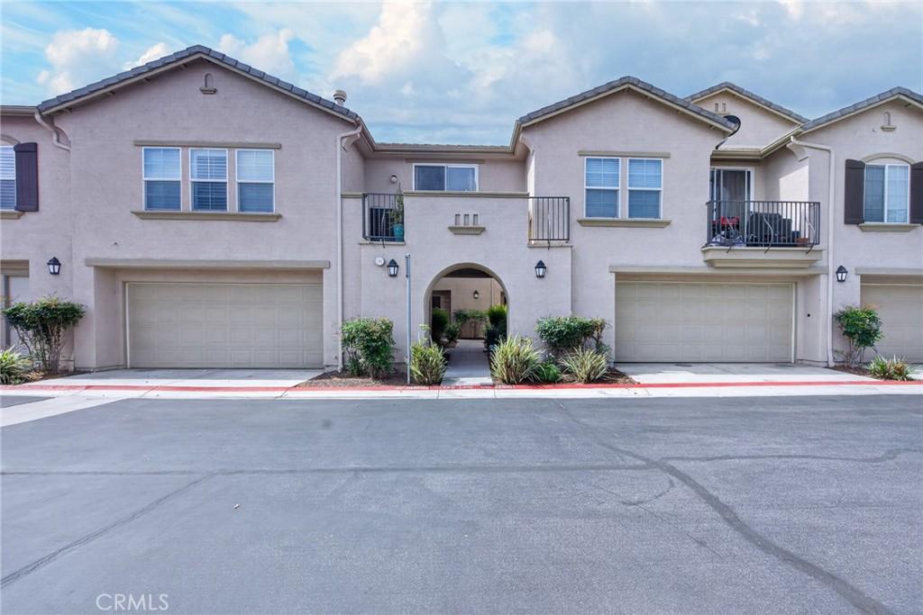 MLS #OC26195401 image #0