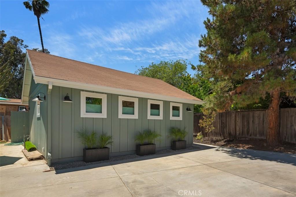 MLS #OC26195461 image #0
