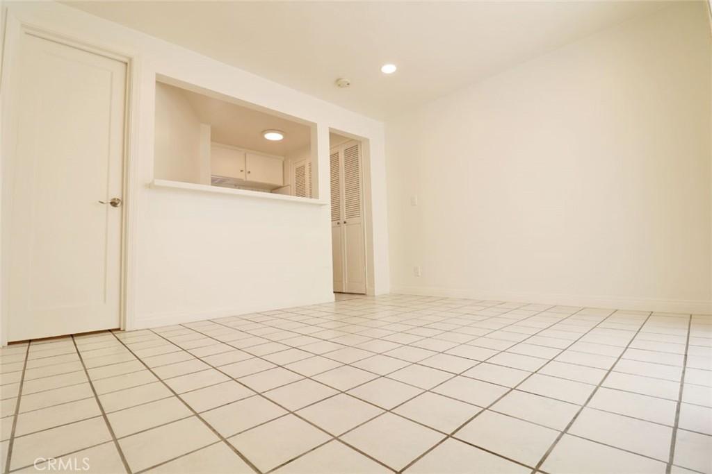 MLS #OC26195515 image #0