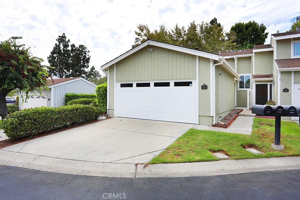 MLS #OC26195608 image #0