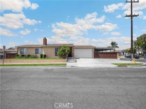 MLS #OC26195704 image #0