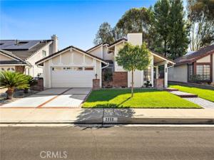 MLS #OC26195879 image #0