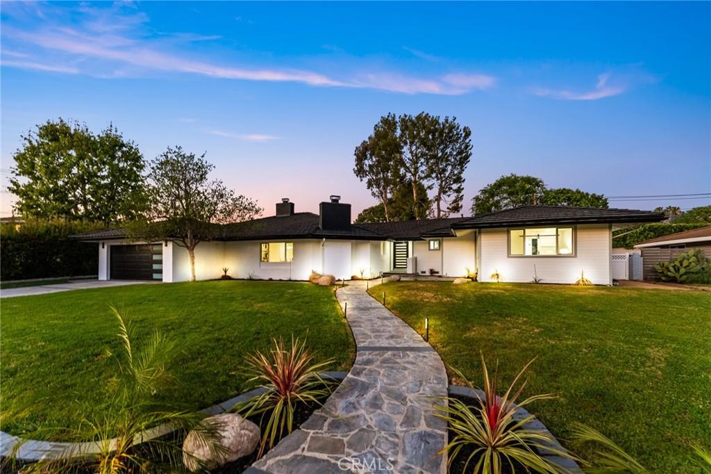 MLS #OC26195987 image #0