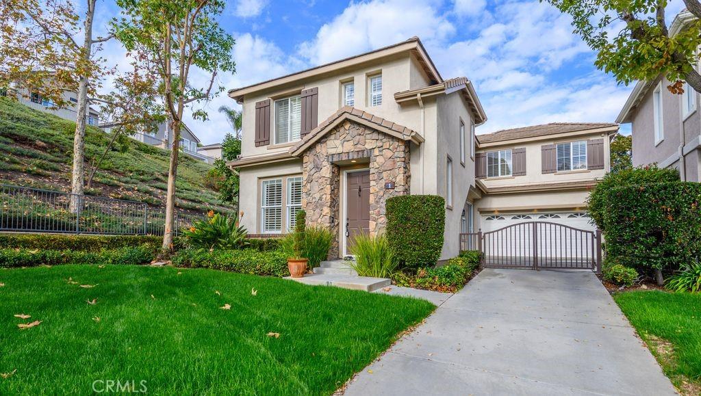 MLS #OC26196020 image #0