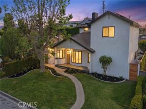 MLS #OC26196316 image #0