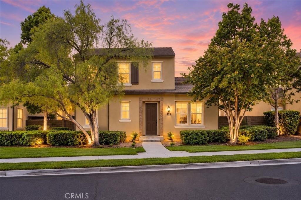 MLS #OC26196363 image #0