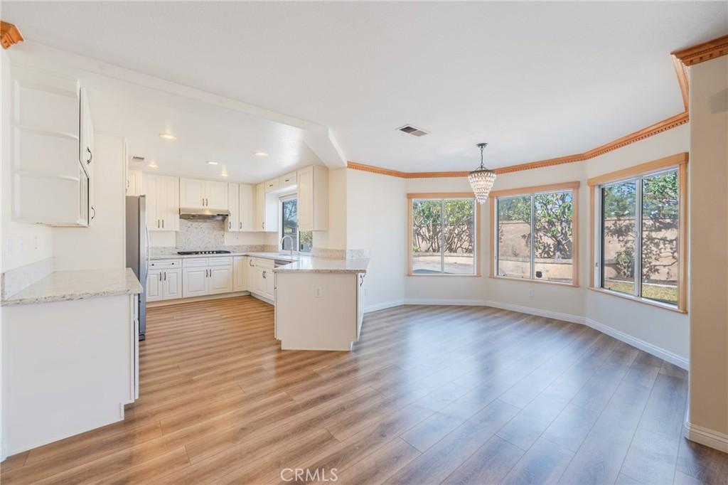 MLS #OC26196430 image #0