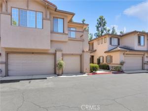 MLS #OC26196605 image #0