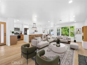 MLS #OC26196935 image #0