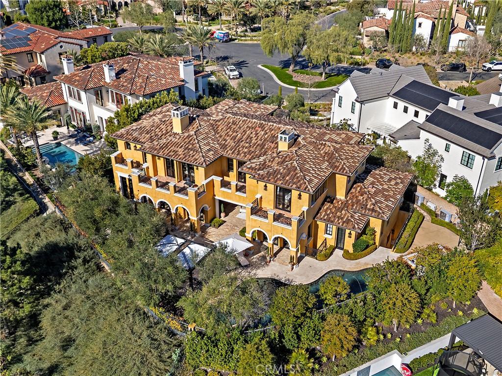 MLS #OC26196945 image #0