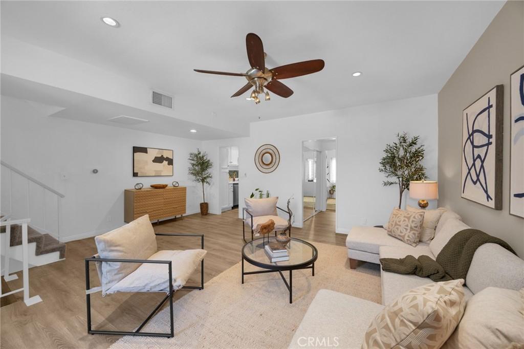MLS #OC26197162 image #0