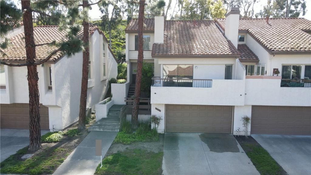 MLS #OC26197324 image #0
