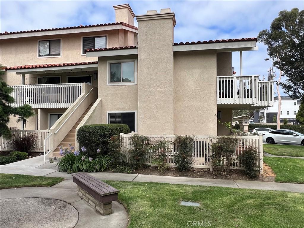 MLS #OC26197378 image #0
