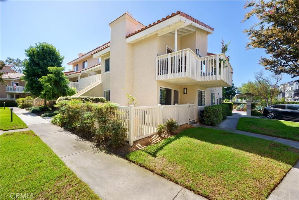 MLS #OC26197378 image #0