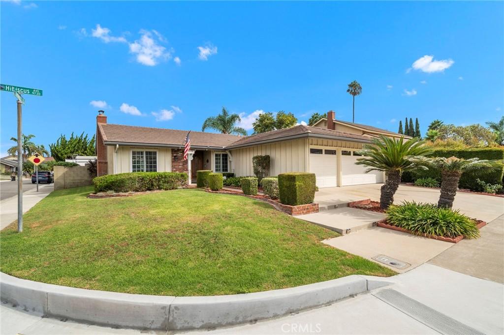 MLS #OC26197425 image #0